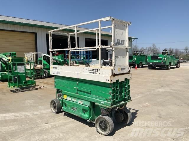 JLG 2632ES Scissor lifts