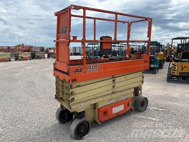 JLG 2632ES Scissor lifts