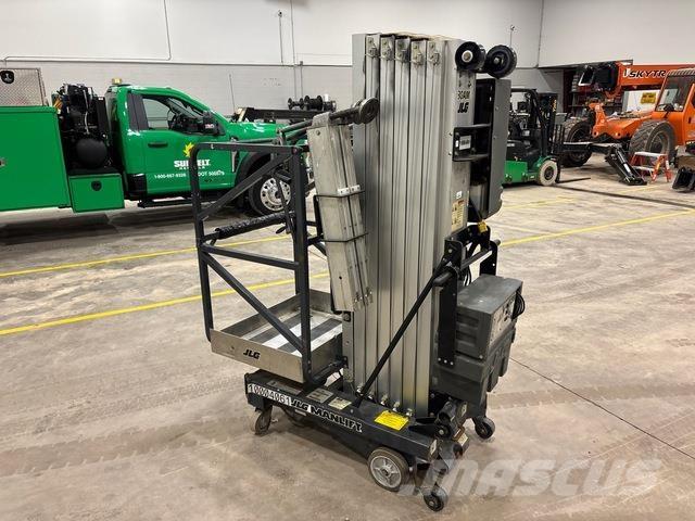 JLG 30AM Used Personnel lifts and access elevators