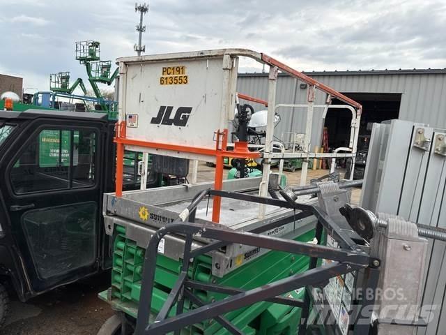 JLG 3246ES Scissor lifts
