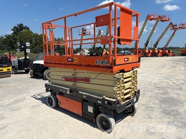 JLG 4045R Scissor lifts