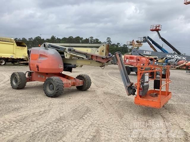 JLG 450AJ Articulated boom lifts