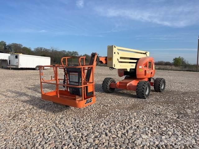 JLG 450AJ Articulated boom lifts