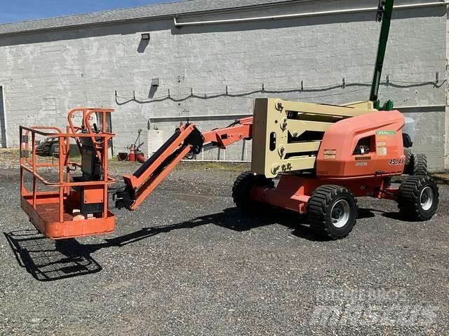 JLG 450AJ Articulated boom lifts
