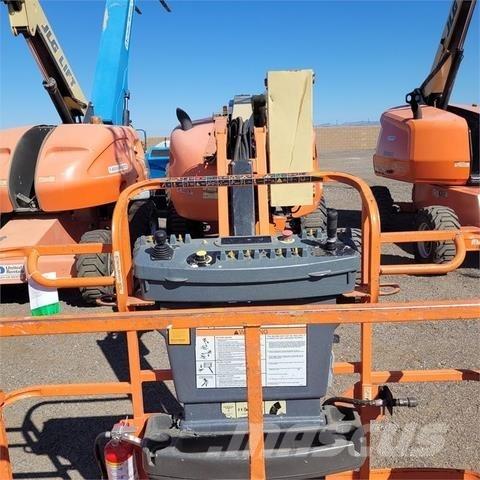 JLG 450AJ Articulated boom lifts