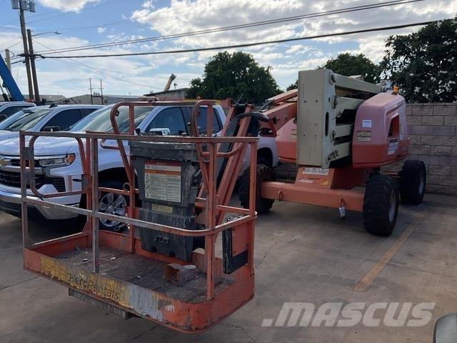 JLG 450AJ Articulated boom lifts