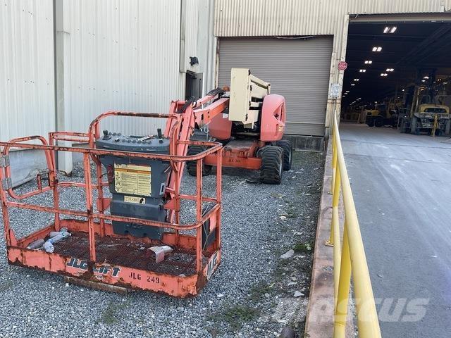 JLG 450AJ Articulated boom lifts