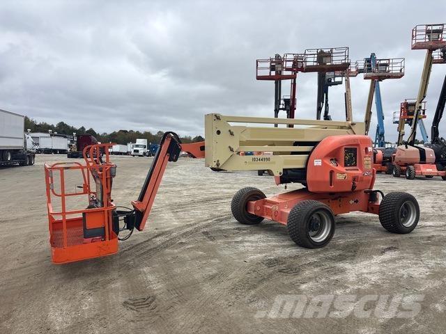 JLG 450AJ Articulated boom lifts
