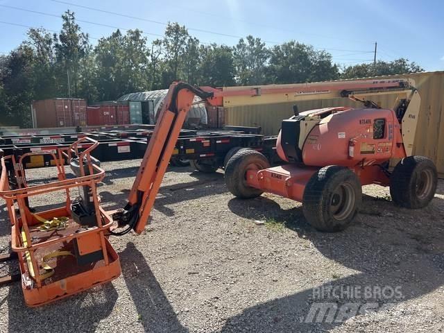 JLG 600AJ Articulated boom lifts