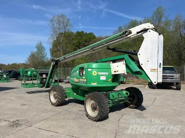 JLG 600AJ Articulated boom lifts