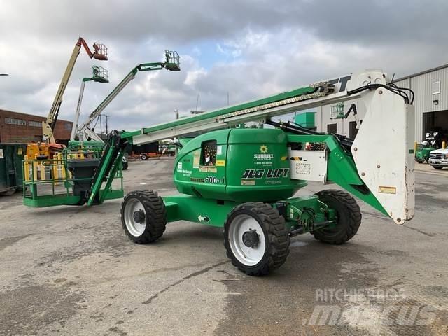 JLG 600AJ Articulated boom lifts