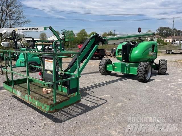 JLG 600AJ Articulated boom lifts