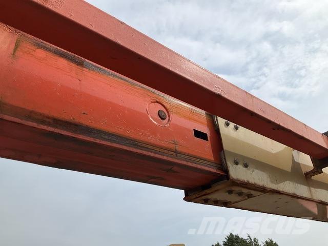JLG 600AJ Articulated boom lifts