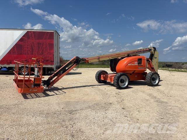 JLG 600AJ Articulated boom lifts