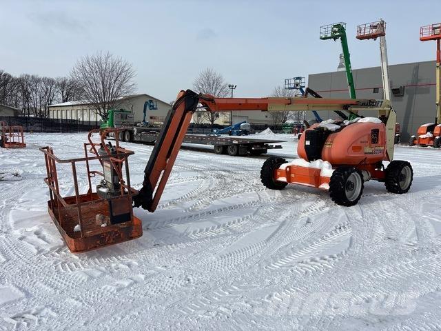 JLG 600AJ Articulated boom lifts