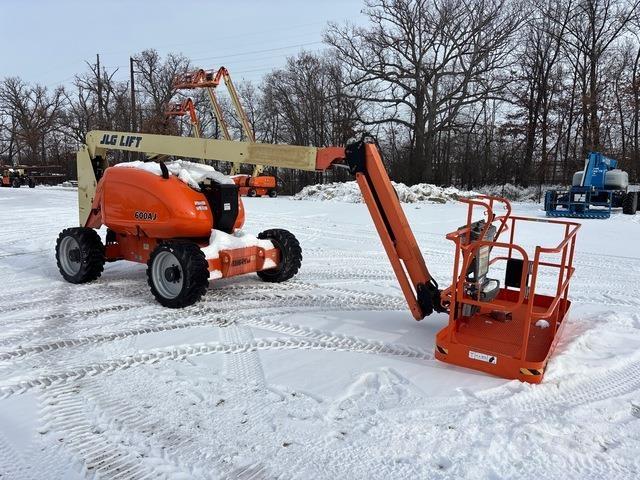 JLG 600AJ Articulated boom lifts