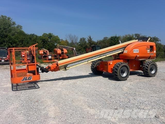JLG 600S Telescopic boom lifts