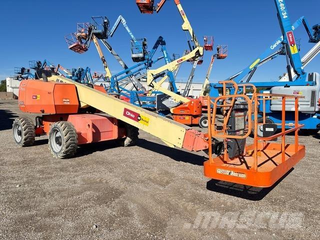 JLG 600S Telescopic boom lifts