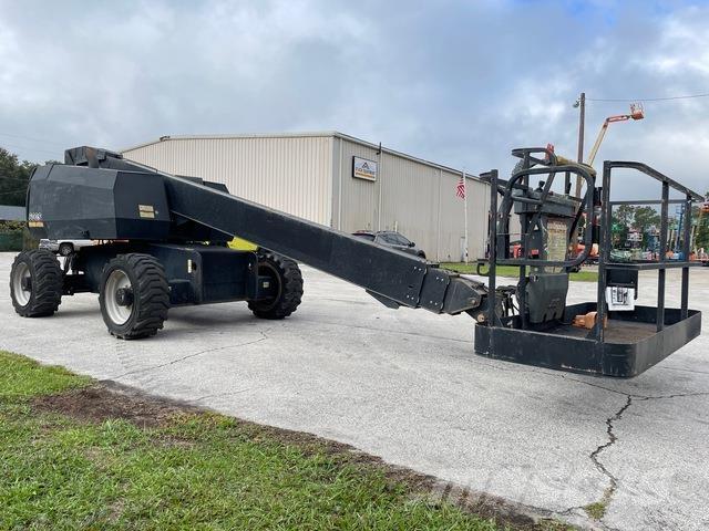 JLG 600S Telescopic boom lifts