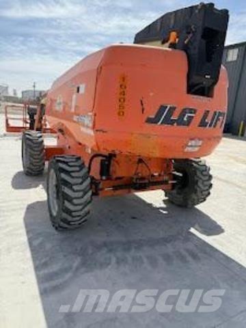 JLG 660SJ Telescopic boom lifts