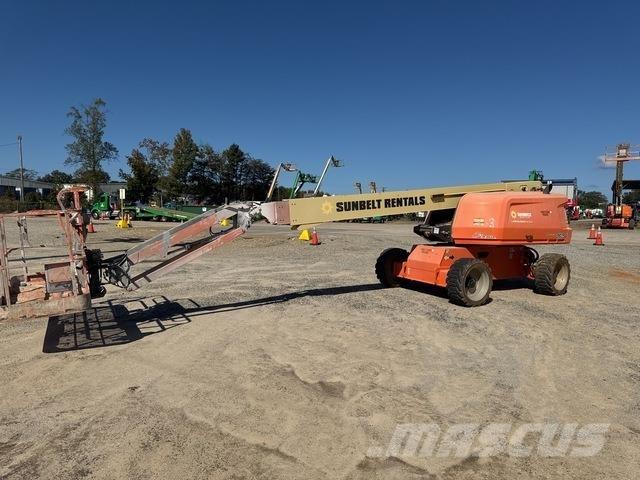 JLG 660SJ Telescopic boom lifts