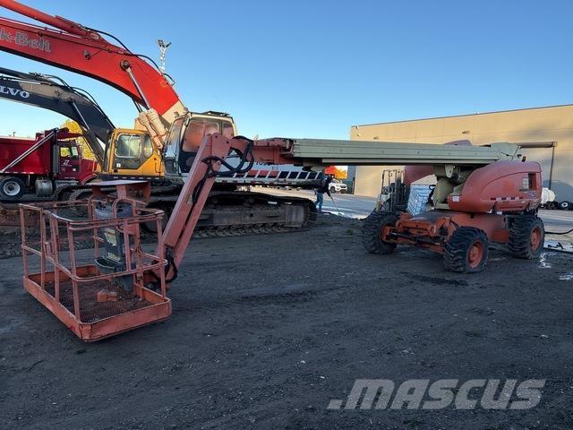 JLG 660SJ Telescopic boom lifts