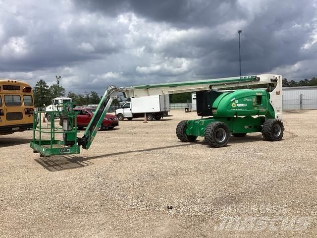 JLG 800 AJ Articulated boom lifts