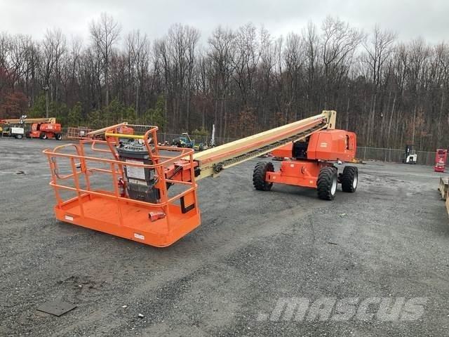 JLG 800 S Telescopic boom lifts