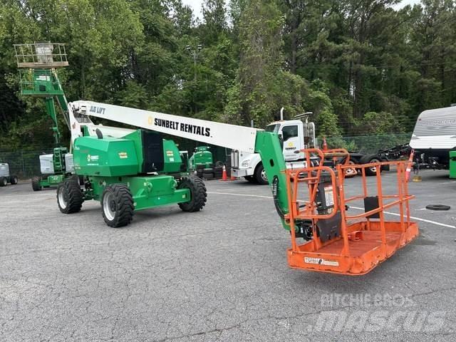 JLG 800A Articulated boom lifts