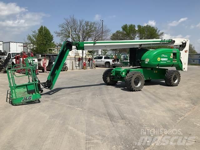 JLG 800AJ Articulated boom lifts