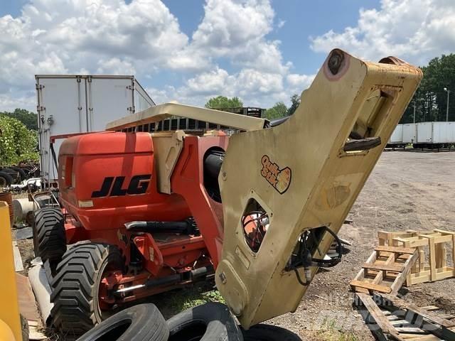 JLG 800AJ Other