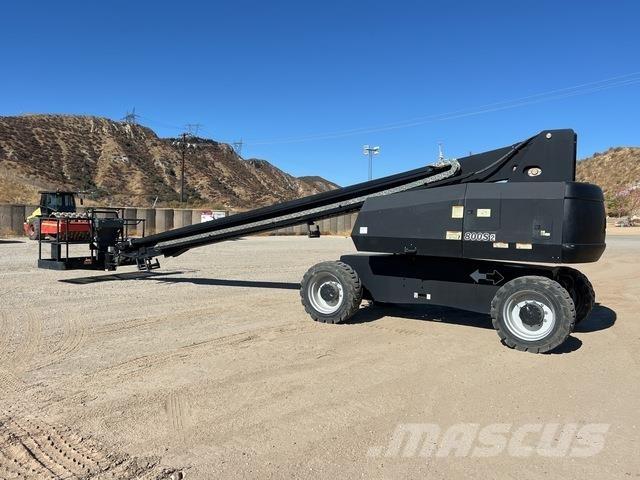 JLG 800S Telescopic boom lifts