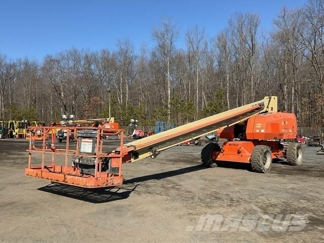 JLG 800S Telescopic boom lifts