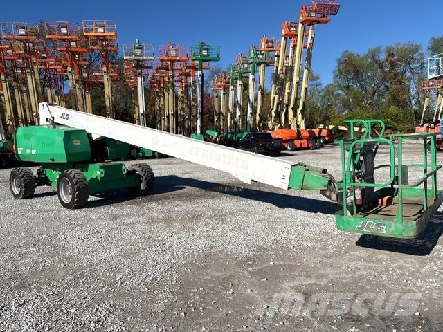 JLG 800S Telescopic boom lifts