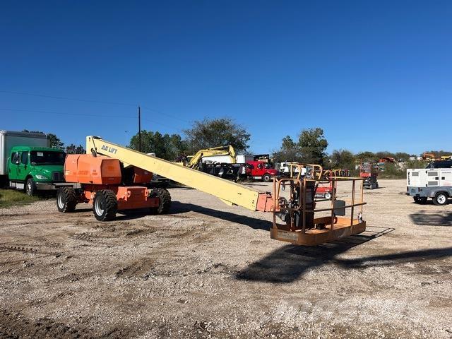 JLG 800S Telescopic boom lifts