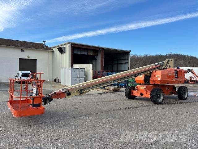 JLG 800S Telescopic boom lifts