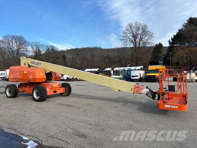 JLG 800S Telescopic boom lifts