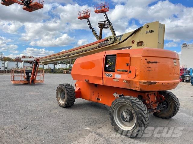 JLG 860SJ Telescopic boom lifts