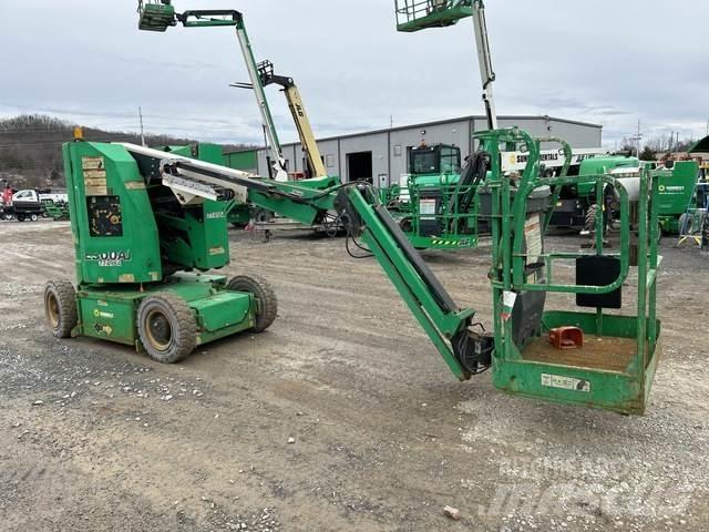 JLG E300AJ Articulated boom lifts