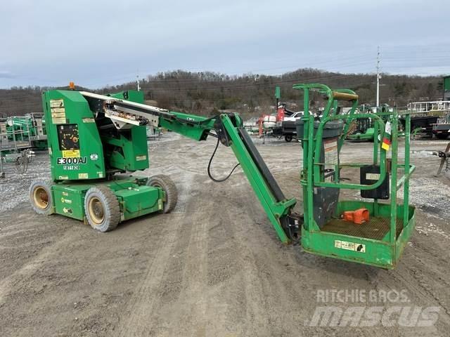 JLG E300AJ Articulated boom lifts