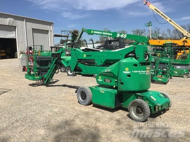 JLG E400AJPN Articulated boom lifts