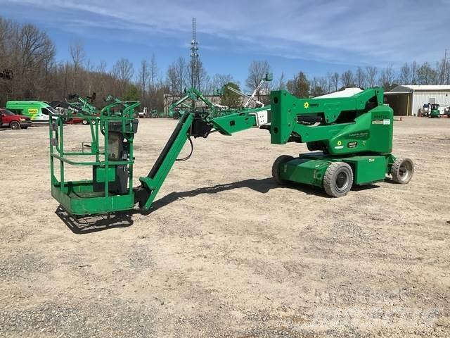 JLG E400AJPN Articulated boom lifts