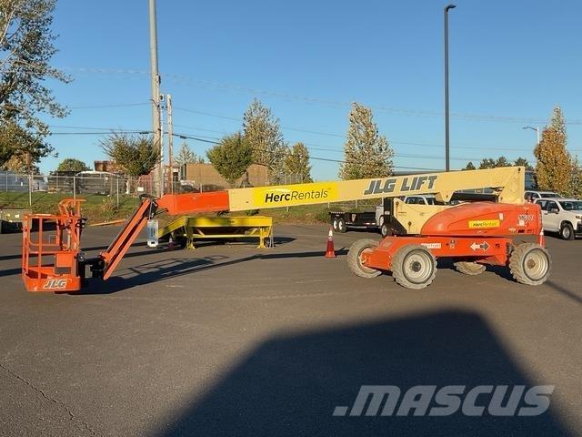 JLG M600J Telescopic boom lifts