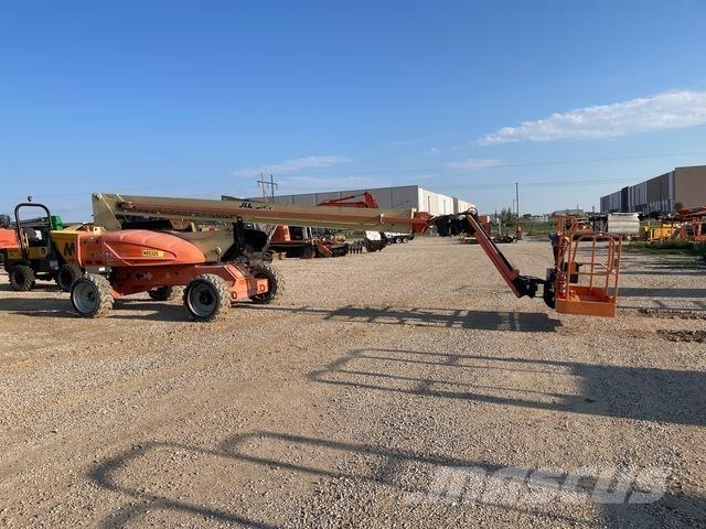 JLG M600JP Telescopic boom lifts