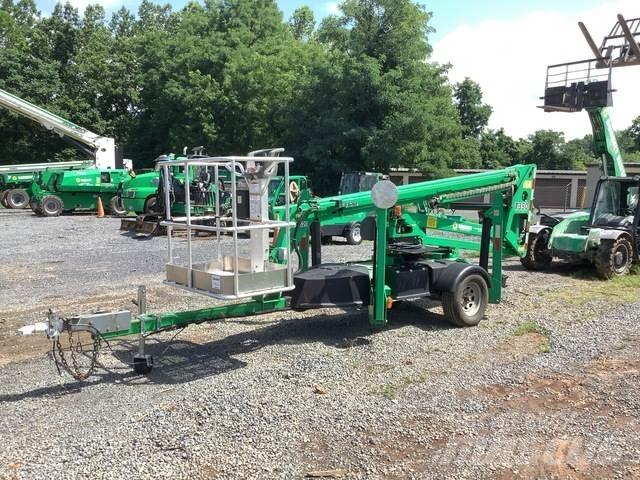 JLG T-350 Trailer mounted platforms