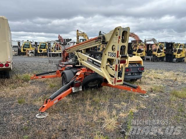 JLG T350 Trailer mounted platforms