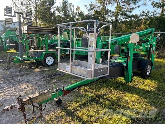JLG T350 Trailer mounted platforms