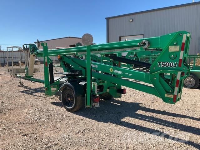 JLG T500J Trailer mounted platforms