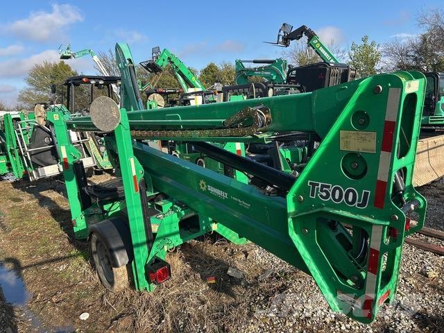 JLG T500J Trailer mounted platforms