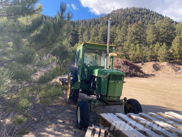 John Deere  Tractors
